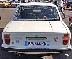 Volvo 142 (2 portes)