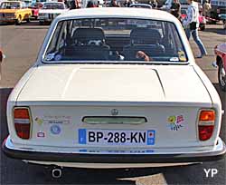 Volvo 142 (2 portes)