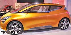 Renault R-Space