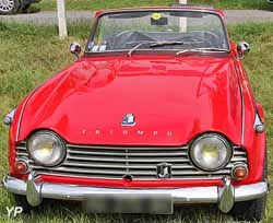 Triumph TR4 A IRS