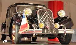 Citroën Traction 15-6 H Limousine présidentielle