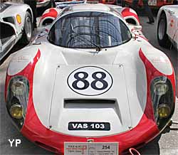 Porsche 910 (Carrera 10)