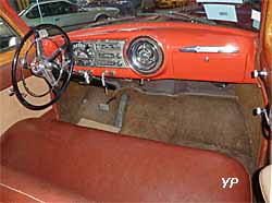 Pontiac Chieftain 52 DeLuxe Station Wagon