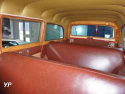 Pontiac Chieftain 52 DeLuxe Station Wagon