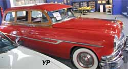 Pontiac Chieftain 52 DeLuxe Station Wagon