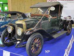 Panhard & Levassor type X19 (10 HP)