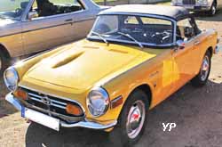 Honda S800 cabriolet