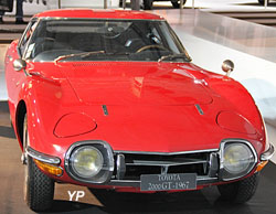 Toyota 2000 GT