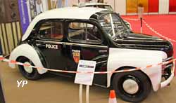 Renault 4 CV Pie