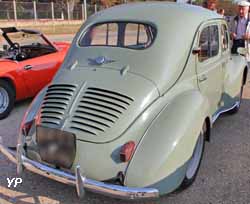 Renault 4 CV