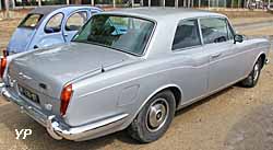 Rolls Royce Corniche Coupé Saloon