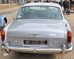 Rolls Royce Corniche Coupé Saloon