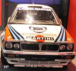 Lancia Delta HF Integrale compétition