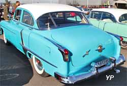 Oldsmobile Eighty Eight (88) Sedan 4 portes 1953