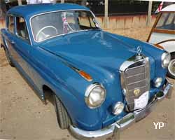 Mercedes 180, 190, 220 Ponton (W180)