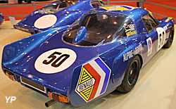 Alpine A210