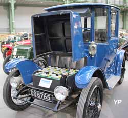 Detroit Electric Model 57 coupé