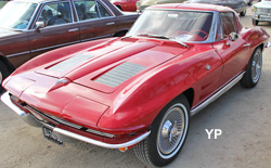 Chevrolet Corvette C2 Sting Ray Sport Coupé 63