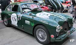 Aston Martin DB2/4