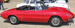 Alfa Romeo Spider Duetto