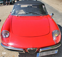 Alfa Romeo Spider Duetto