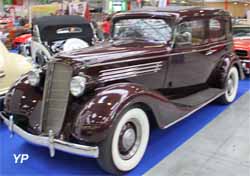 Buick série 40 Special Sedan