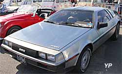 DeLorean DMC-12