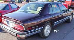 Buick Park Avenue sedan