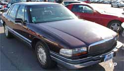 Buick Park Avenue sedan