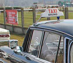 Mercedes 200 D (W110)