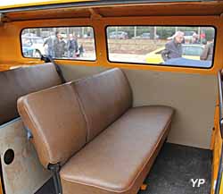 Volkswagen Combi T2b Bus