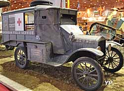 Ford T ambulance militaire