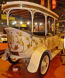 Brooke 25/30 HP Swan Car