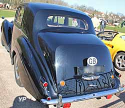 Bentley type R Saloon