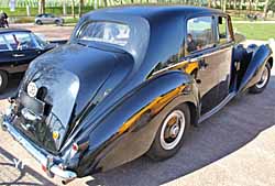 Bentley type R Saloon