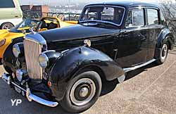 Bentley type R Saloon