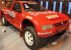 Porsche 959 vainqueur du Paris-Dakar 1986