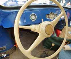 Renault 4 CV Gamot-Maeght