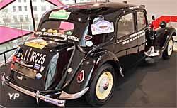 Citroën Traction 11 B Sans Frontières