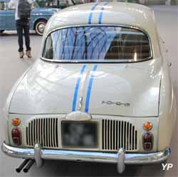 Renault Dauphine 1093