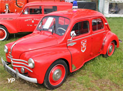 Renault 4 CV 1092 pompier