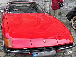 Ferrari 365 GTS/4 spider Daytona