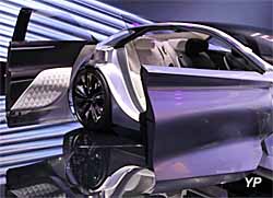 Infiniti Q80 Inspiration Concept