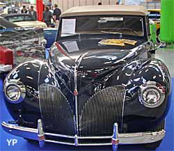 Lincoln Zephyr convertible