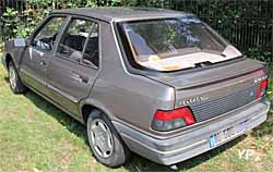 Peugeot 309 restylée GLD