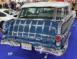 Pontiac Star Chief 1956 station wagon Safari