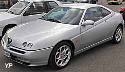 Alfa Romeo GTV (916) coupé