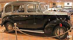 Austin FX3 Taxi Cab