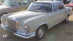 Mercedes 250 SE coupé