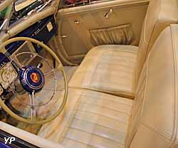 Chrysler C23 Imperial roadster Pourtout